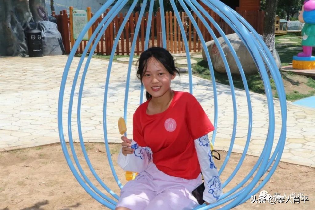 石榴籽一家亲夏令营总结会,石榴籽一家亲夏令营视频