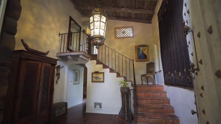 回味旧金山探访成功者的庄园,一种窗口令艾尔卡彭等囚犯备受折磨