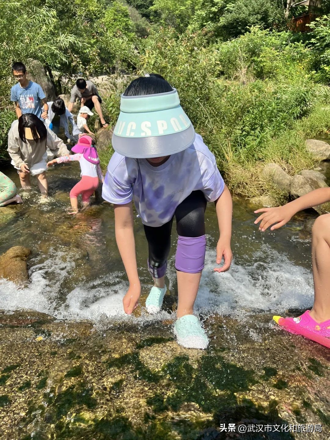 溪谷露营旅游攻略,溪谷玩水