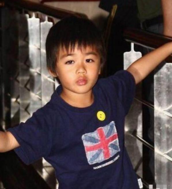 孟桐与那英结婚时多少岁,那英和孟桐婚姻状态