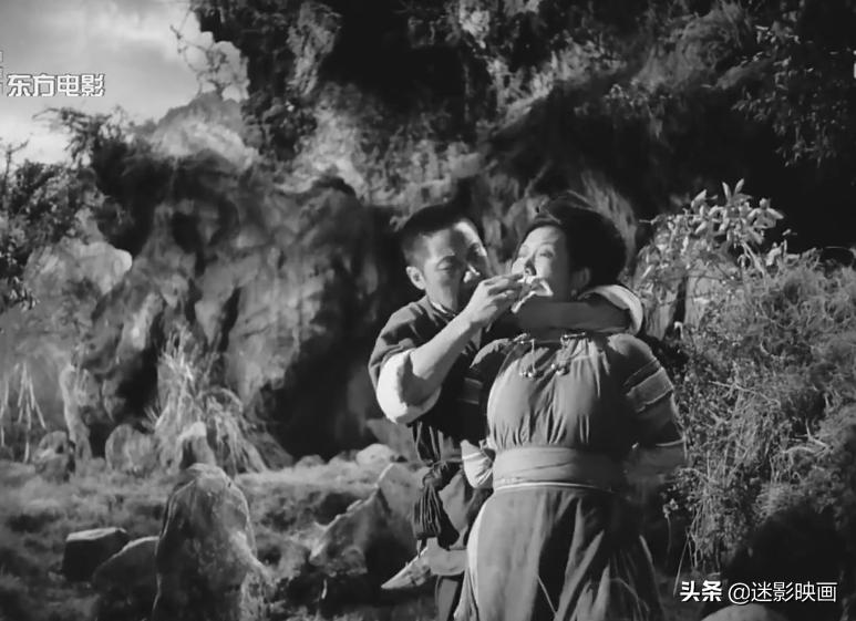 69年前的经典，边防战士大破境外匪特，于洋仲星火演的反特片