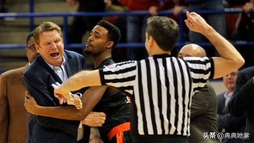 nba场上英语解析,nba驱逐出场什么意思