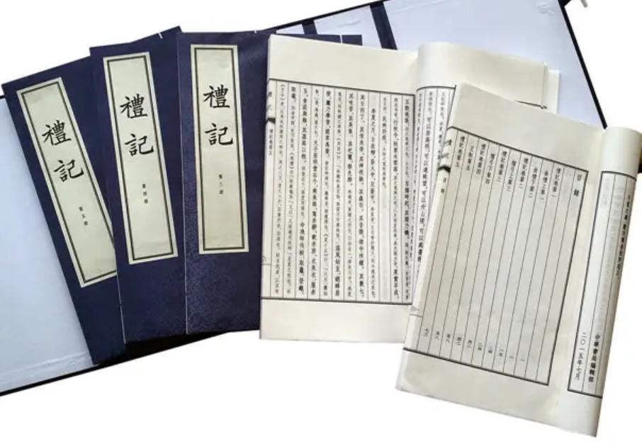 姘戝浗鏃舵湡瀛よ韩闂笂娴烽潬缁忓晢鍙戝,姘戝浗鏃舵湡鐢蜂汉