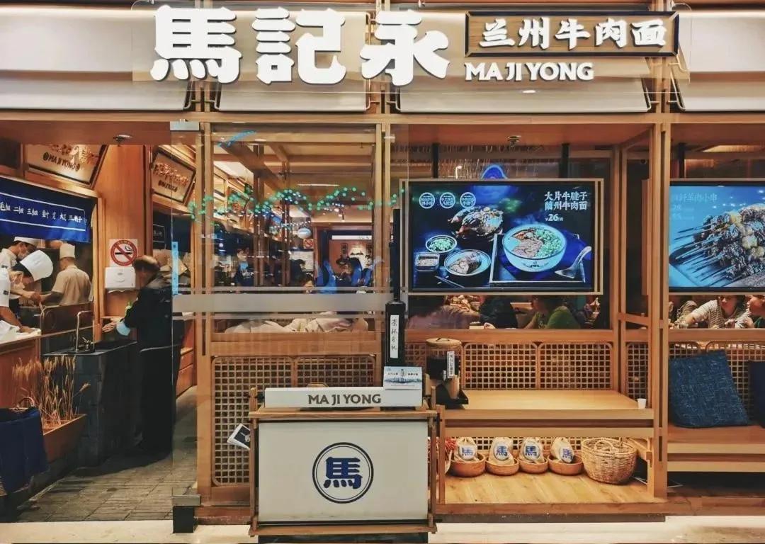 黄焖鸡米饭让我吃的舒心,炸裂黄焖鸡米饭