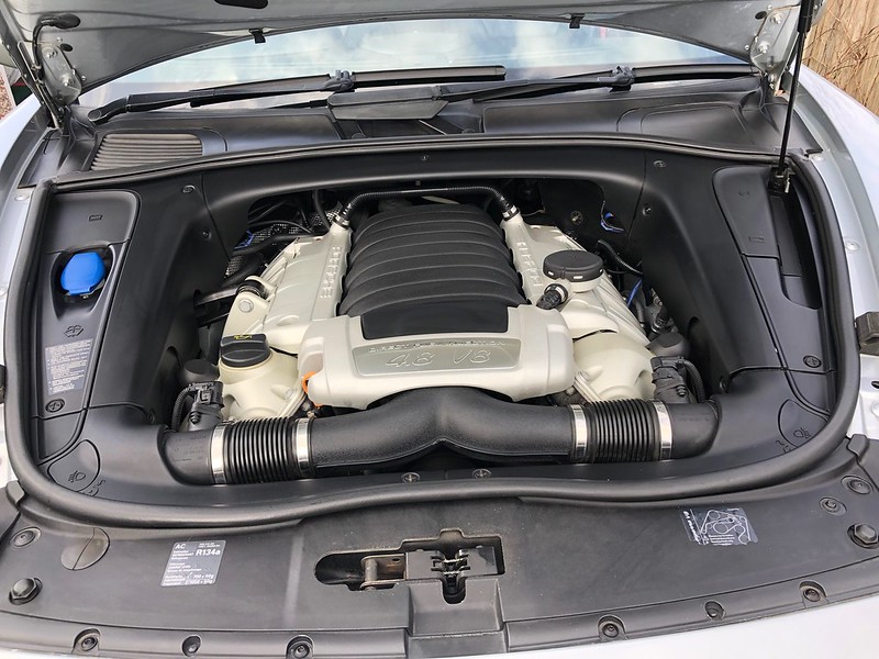 08款保时捷卡宴gts4.8体验,自己改装保时捷