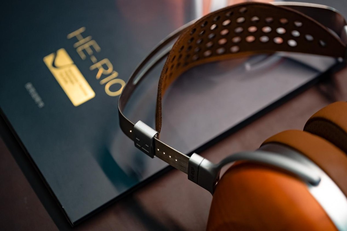 这就是参考级Hi-End听感，领略封闭式平板耳机巅峰HIFIMANHE-R10P