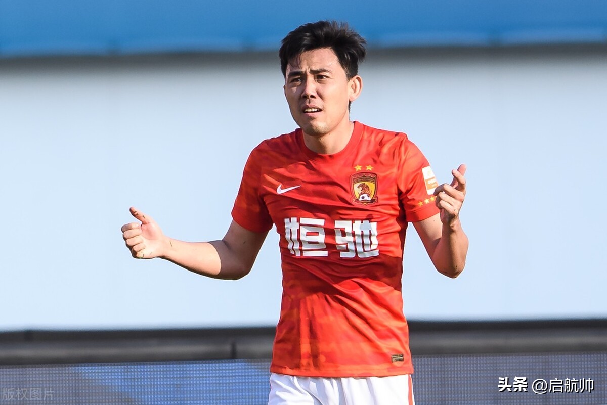 张修维和广州队比赛中发生什么,广州队李学鹏张修维去向