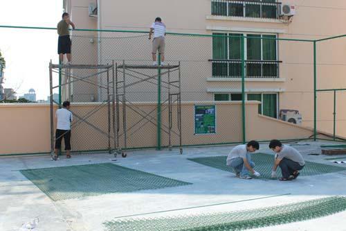 围网和护栏网的区别,篮球场围网是防护栏杆吗