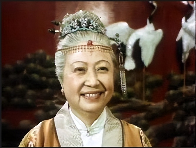 八位健在的老演员,18位已故的老演员有哪些