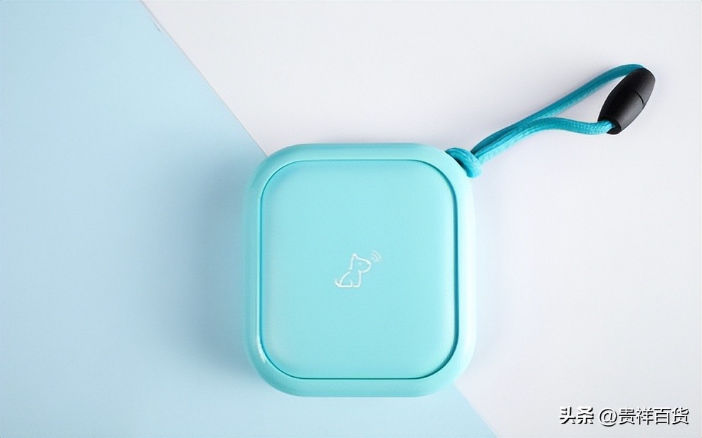 坐飞机充电宝过安检需要单独拿吗,坐飞机充电宝要托运还是随身携带