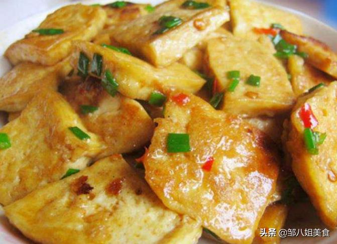 煎豆腐不要辣椒怎么做最好吃,煎豆腐不放鸡蛋家常做法