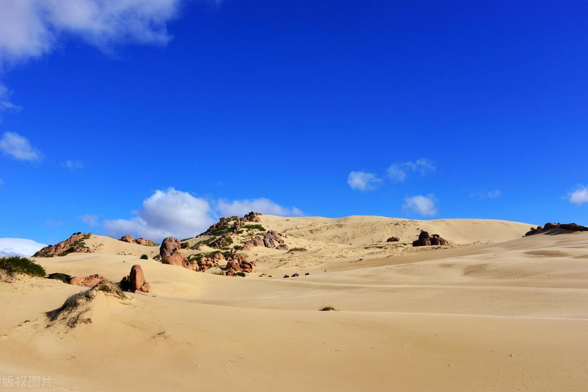内蒙古玉龙沙湖旅游,玉龙沙湖旅游有感
