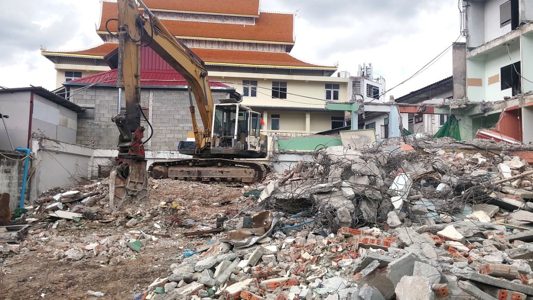 空挂户口法院会判定迁出吗,空挂户法院能否强制迁户