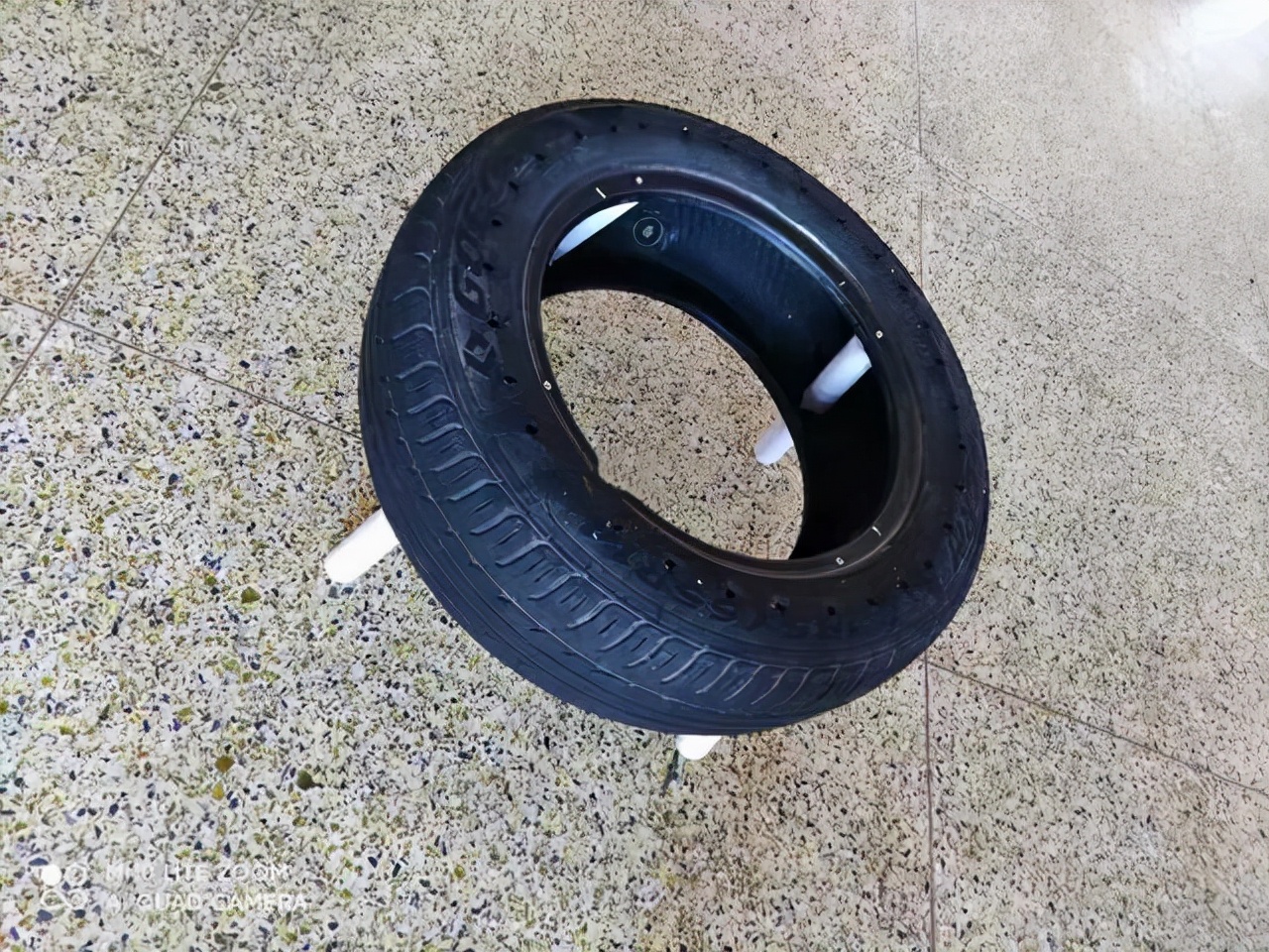 垃圾别丢，顺手改造个“花盆”，一年能省不少钱