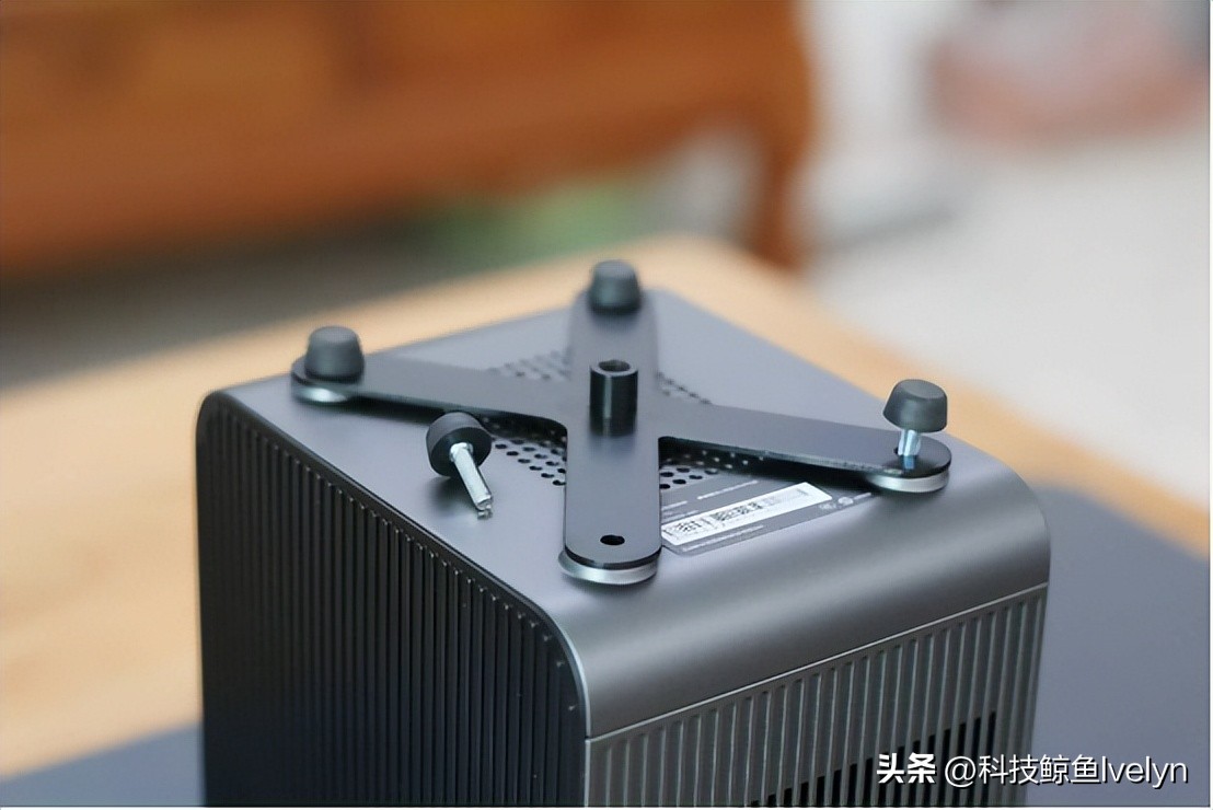 aoc投影仪流明在2000以上的,流明3000以上的投影仪性价比推荐