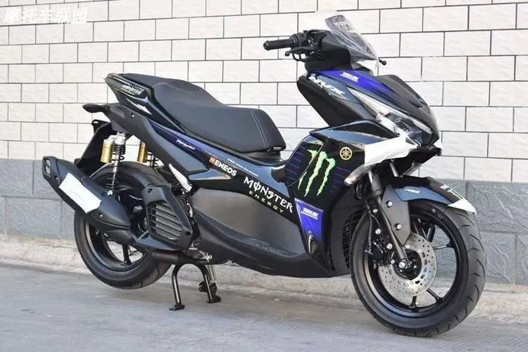 雅马哈aerosportsx换侧包围,雅马哈aerosports试驾