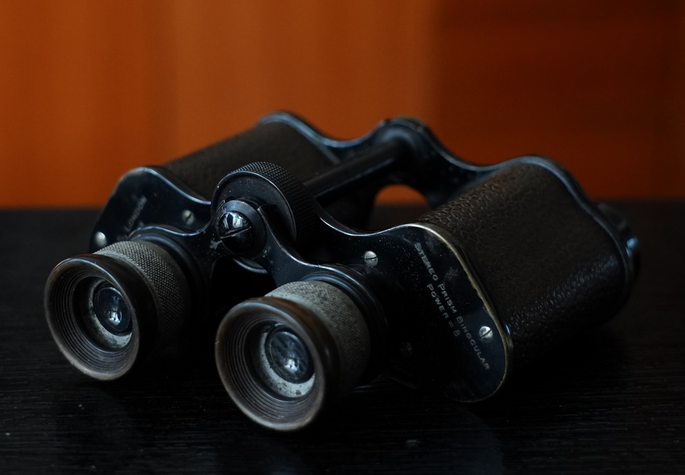 战争时期的老式军用望远镜,战争年代的18倍望远镜