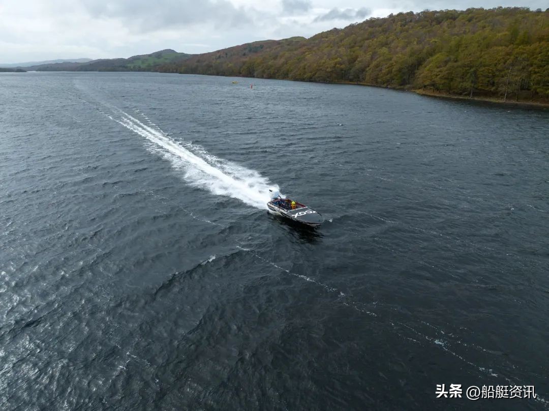 英国舷外机制造商创下首个世界速度纪录