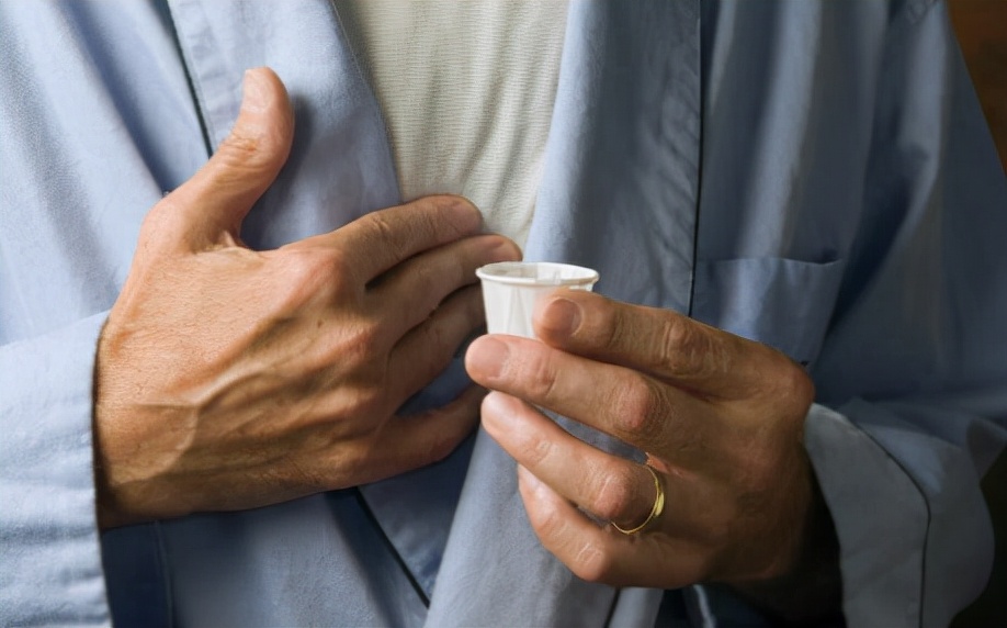 常年胸痛胸闷一般考虑是什么原因,老是胸闷胸痛看什么科