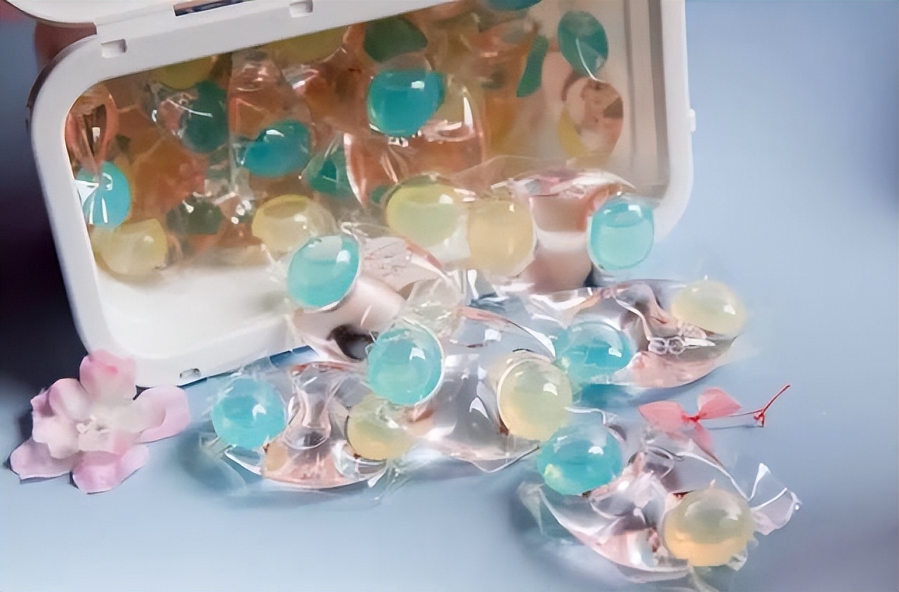 洗衣凝珠是智商税吗测评,用过洗衣凝珠的小伙伴科普一下