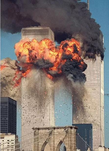 追风筝的人印象最深的情节,追风筝的人简介简短