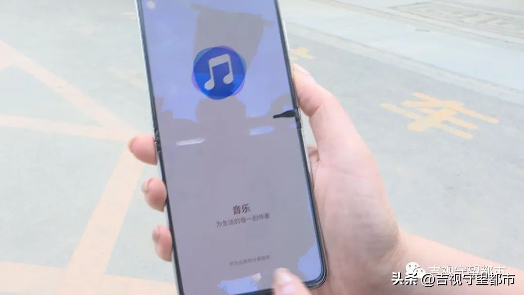 华为手机爆屏维修点,华为屏幕爆了去哪里维修