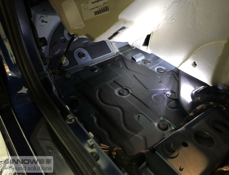 与安静同行,宝马218i旅行车发动机隔音