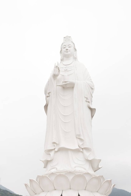 海南的观音雕像在哪里,南海观音像是铜像吗