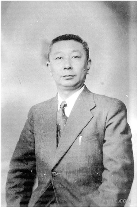 汉奸为什么都是中分头,为什么影视剧里汉奸都是中分