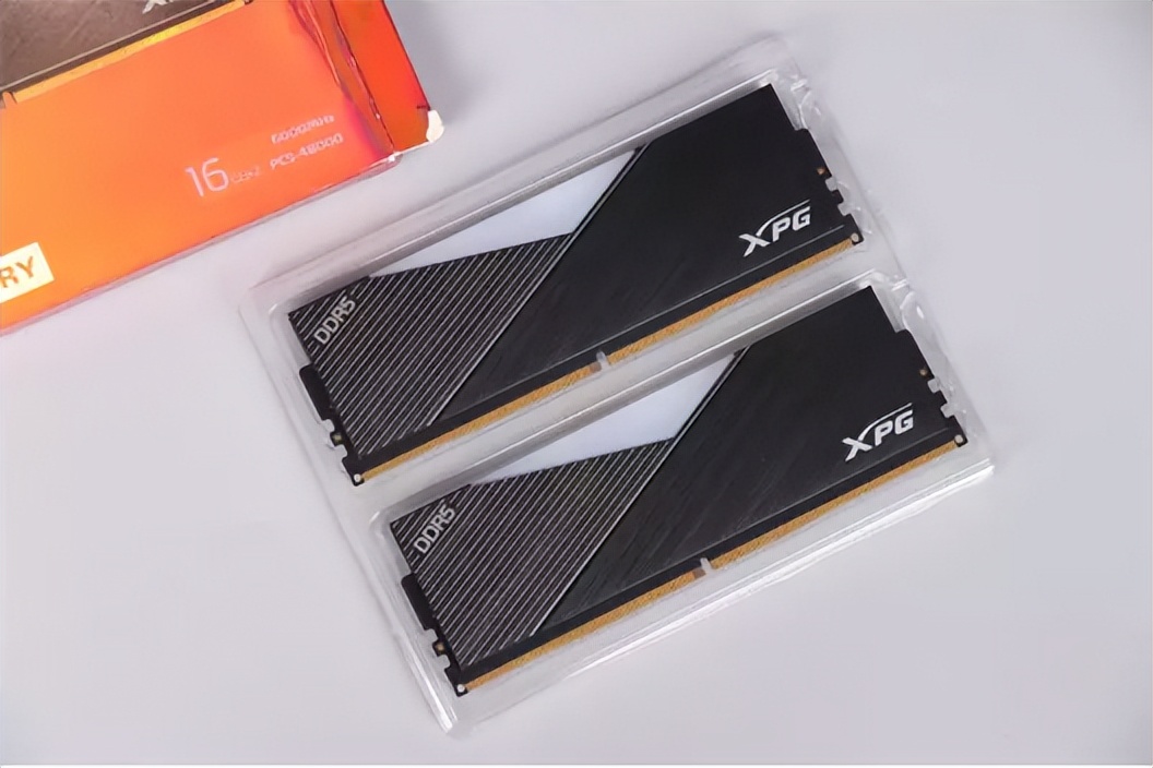 技嘉x670和b650主板区别,技嘉x670小雕支持固态pcie5.0