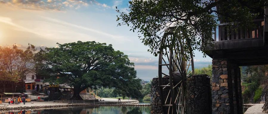 成都周边玩水的地方适合小孩,成都可以玩陆地又可以玩水的地方