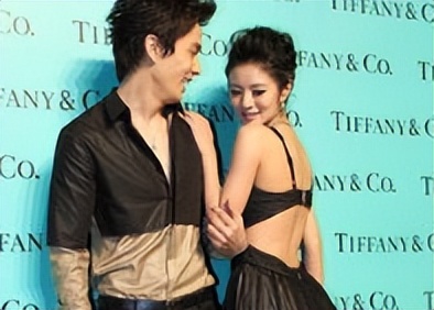 安以轩李承铉独宠两年戚薇秀恩爱,戚薇说李承铉安以轩