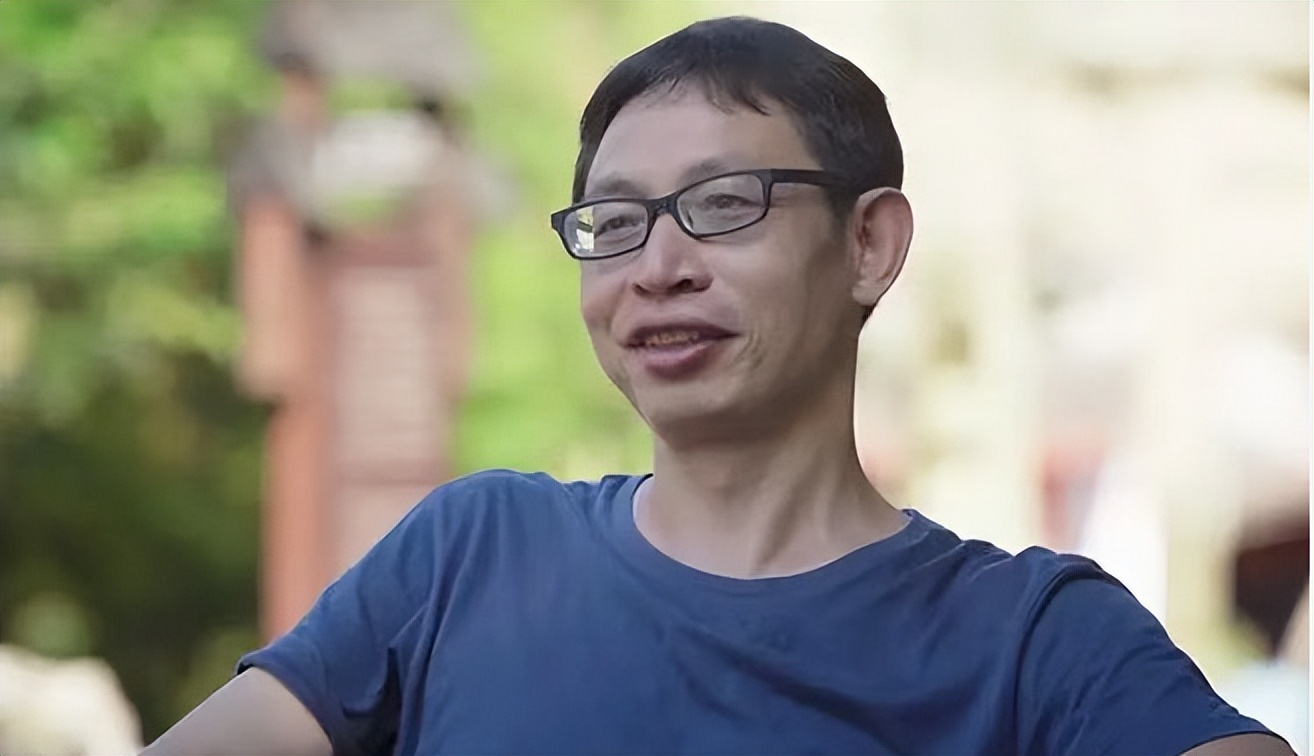 范跑跑汶川地震亲历记,汶川地震老师范跑跑逃生