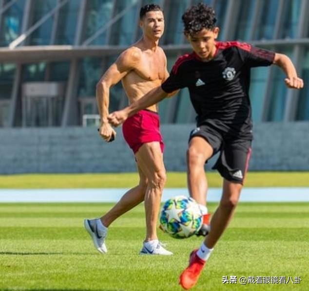 c罗乔治娜小儿子,c罗带着乔治娜和孩子参加比赛