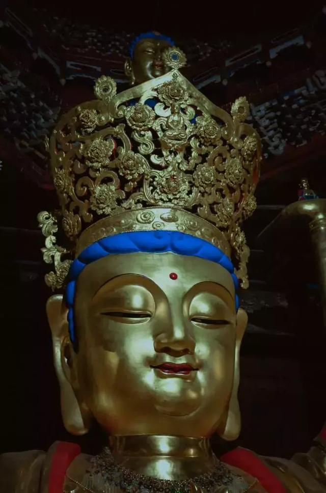 五台山一日游黛螺顶和五爷庙,来到五台山景区佛华山庄五爷庙