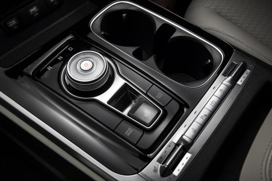 家庭用轿车好还是suv好,家庭用车哪种车性价比高