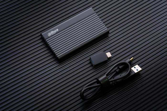 海康威视t300s和大华t70哪个好,大华512Gm.2固态测评