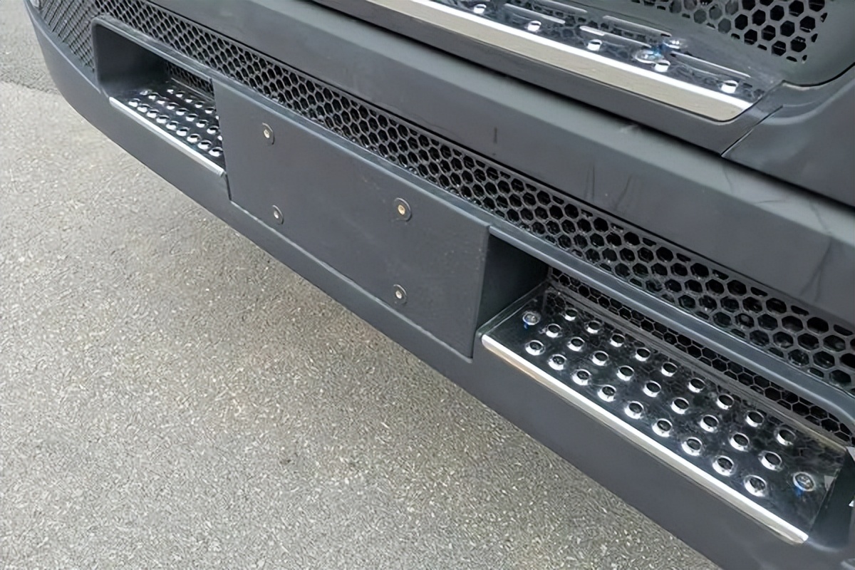 中国重汽豪沃t7车型尺寸,豪沃tx7最新版6.8米卡车