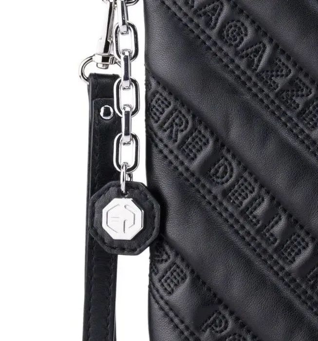 给女大学生买包包合适吗,男女生包包的区别