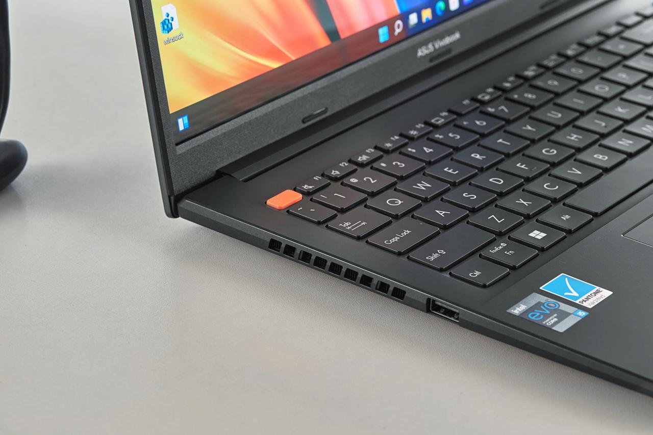 大屏幕华硕笔记本推荐,华硕超窄边框的16寸笔记本推荐