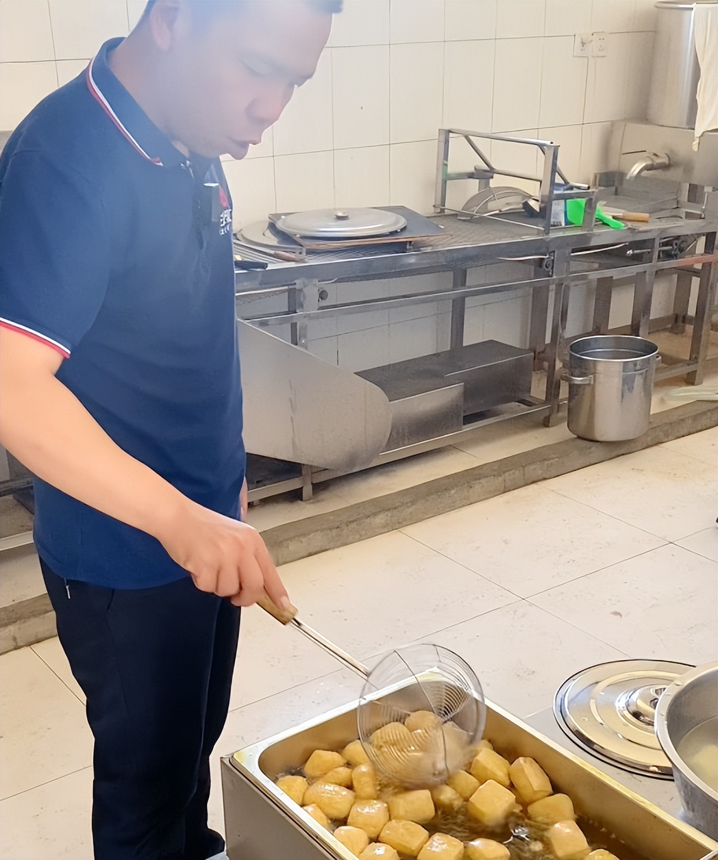 小型豆腐一体机家用价格多少,小型豆腐一体机全自动