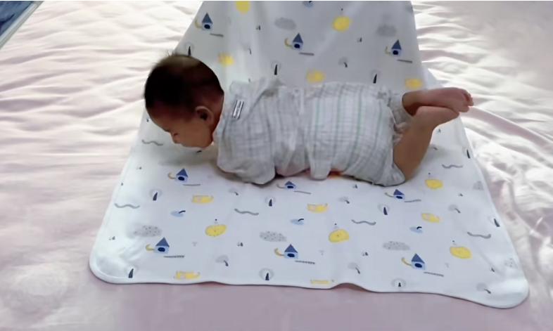 0-3个月婴儿早教该注意什么,3个月宝宝早教训练项目大全