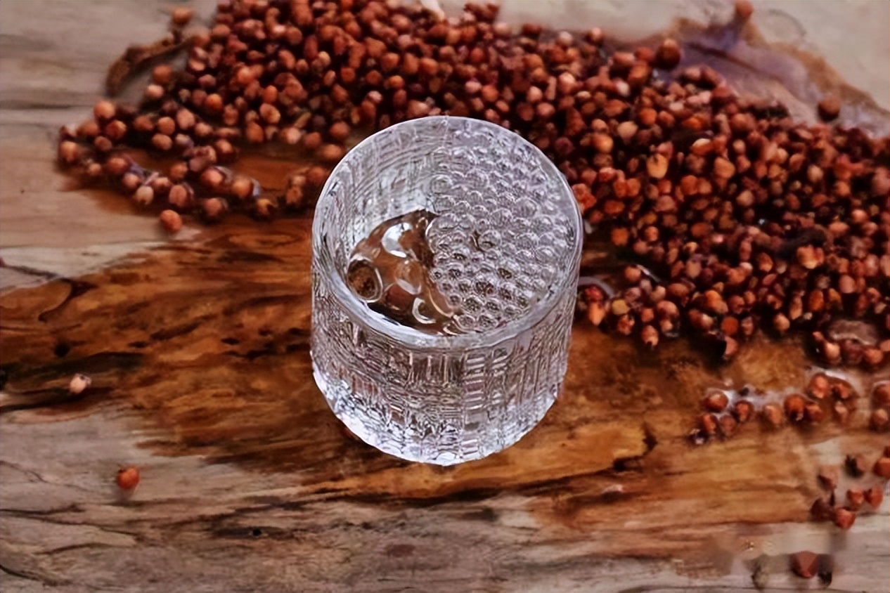 火爆白酒推荐哪款好喝,什么白酒好喝有面