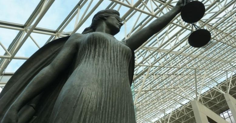 加拿大华人房产被卖,加拿大华人卖房