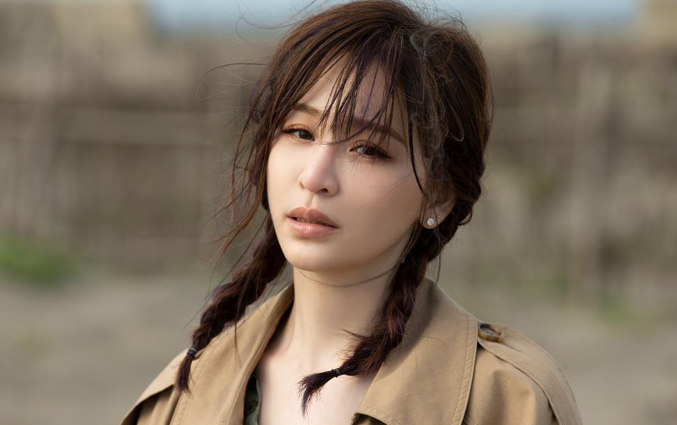 周迅口中的“炒作女王”陷害王心凌,红毯故意“暴露”吸引眼球!