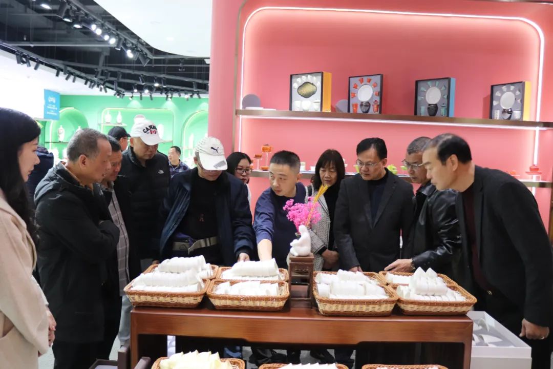 德化瓷城,德化比较有名的陶瓷城