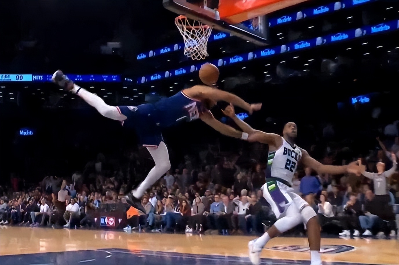 nba雄鹿恶犯集锦,nba争议