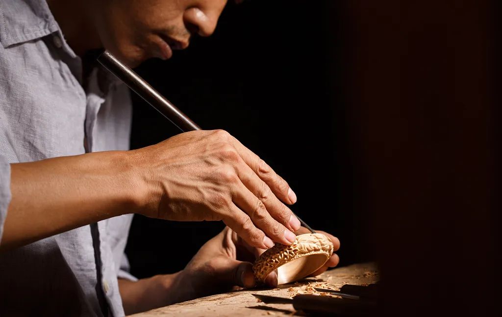 非遗老手艺成为乡村振兴新动能,手工艺乡村振兴盈利模式