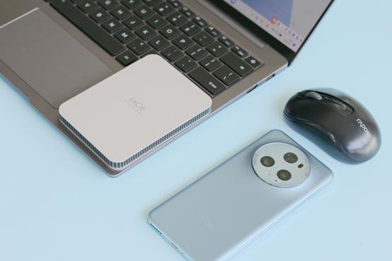 雷孜LaCie新棱镜测评：有颜速度快安全，告别十年前视频被删悲剧