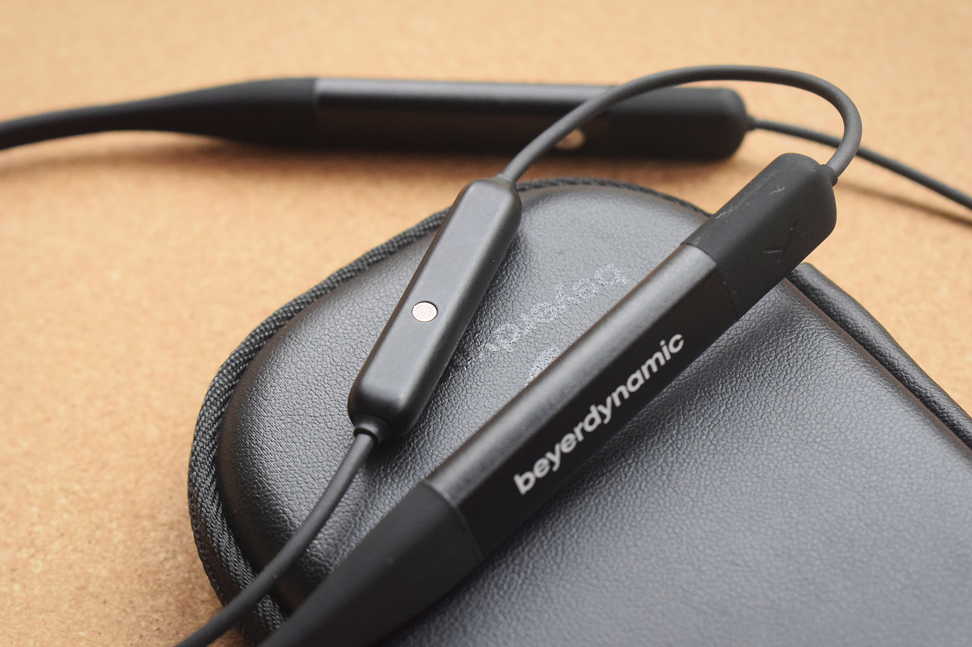 拜亚bluebyrd2评测,拜亚bluebyrd2代降噪